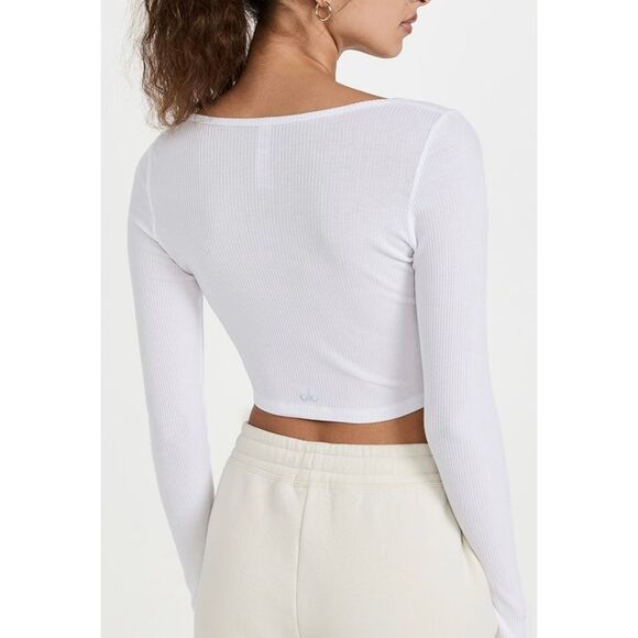 Alo Yoga Ribbed Cropped Whisper Cardigan - Picture 2 of 10